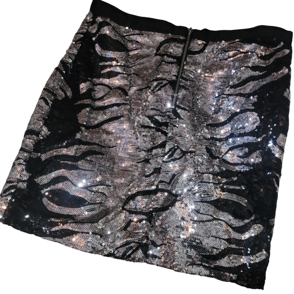 Black Collection Silver Sequins Mini Skirt Size S - Picture 2 of 4